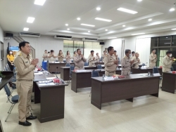 LINE_ALBUM_ประชุมสภา 30668_250630_2.jpg - เทศบาลตำบลสันป่าตอง ได้ทำบันทึกข้อตกลงความร่วมือ การป้องกันและแก้ไขปัญหายาเสพติด | https://www.sanpatong.go.th